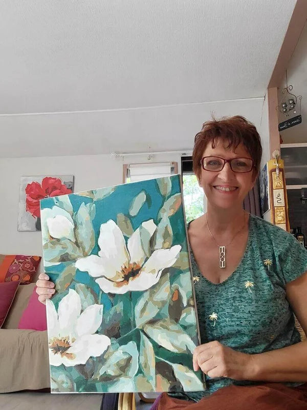 Kundin oder Kunde mit fertigem MALMEA Bild